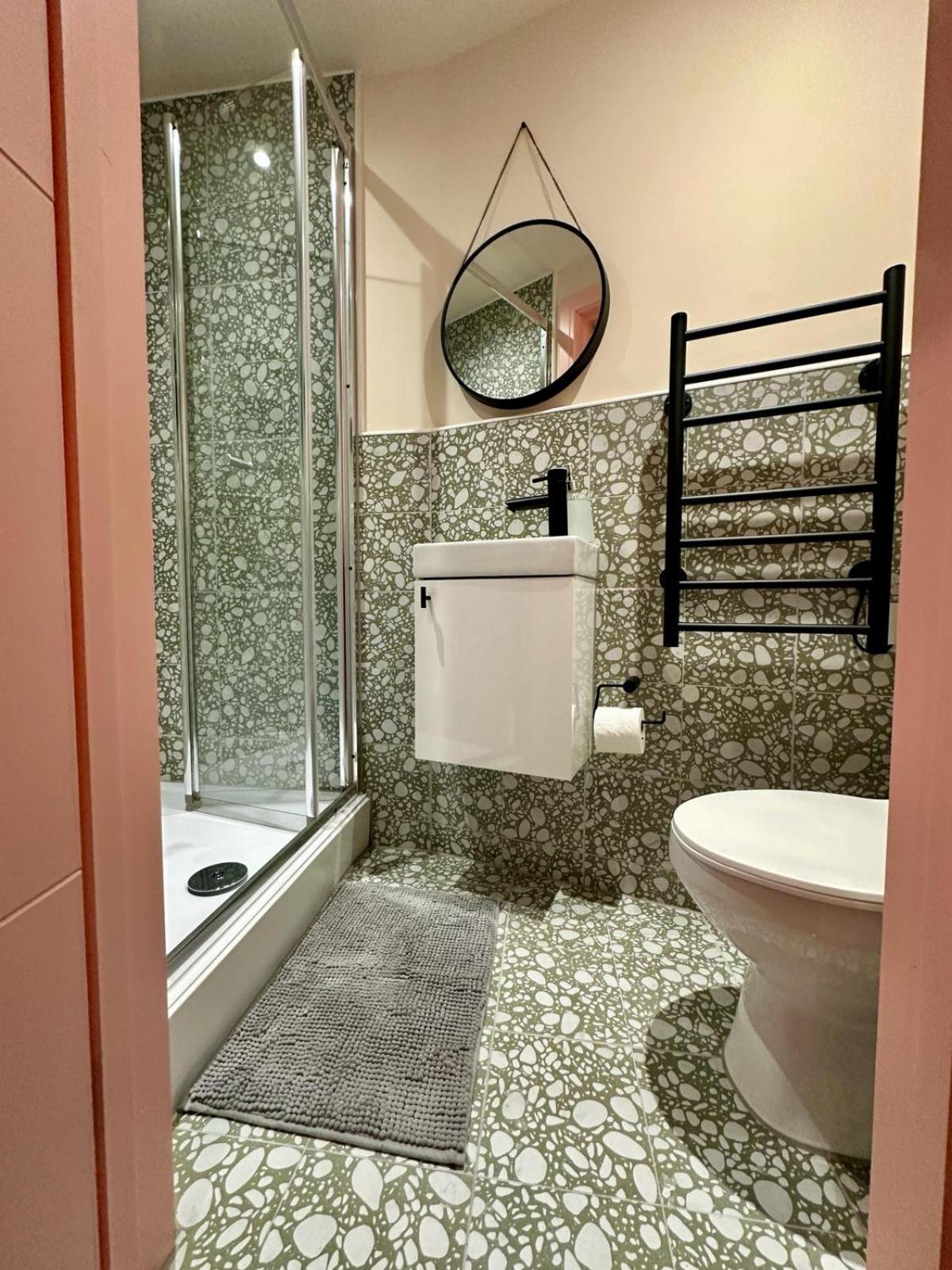 Pensiune Cozy En-suite Loft In Trendy Local Londra